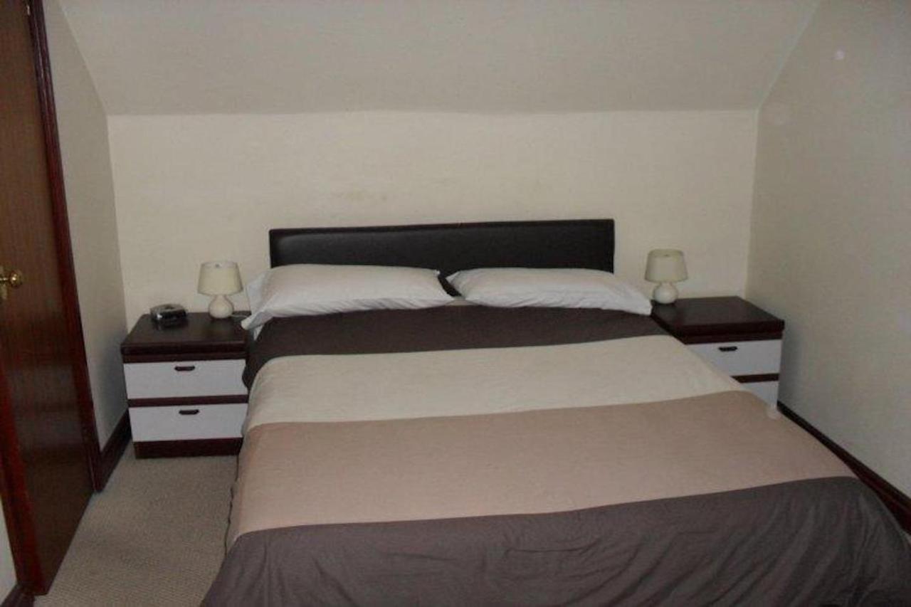 Hotel Oyo Lord Nelson Telford Esterno foto